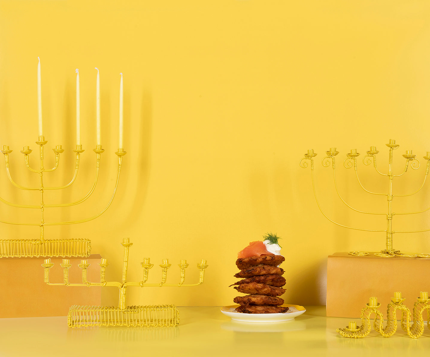 LICHT - ROUND MENORAH